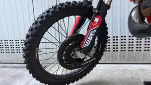 KTM 250 EXC TPI Six Days (2019)  (4)