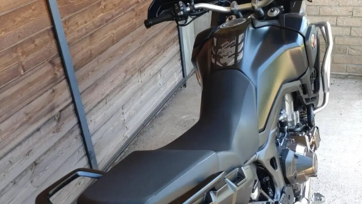 Honda Africa Twin CRF 1000L DCT ABS (2016 - 17)  (3)