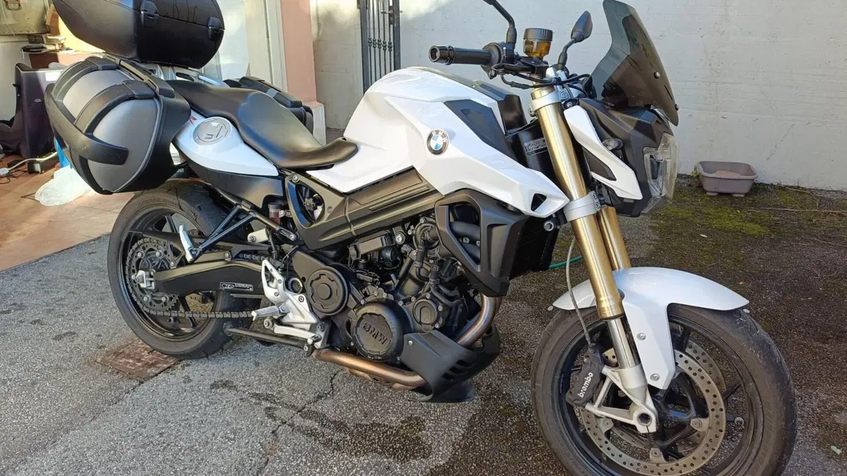 Bmw F 800 R (2015 - 16)  (2)