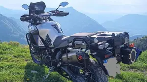 Yamaha XT1200Z Super Ténéré ABS (2015 - 16)  (2)