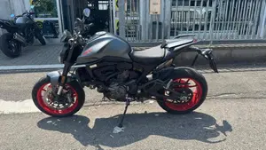 Ducati Monster 937 + (2021 - 25)  (12)
