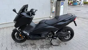 Yamaha T-Max 530 SX Sport Edition (2018 - 19)  (4)