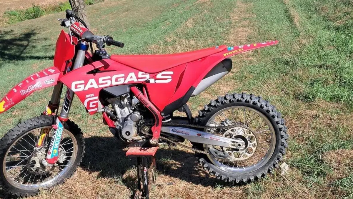 GASGAS MC 250 F (2023)  (3)