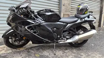 Suzuki GSX 1300 R Hayabusa (2025) usata