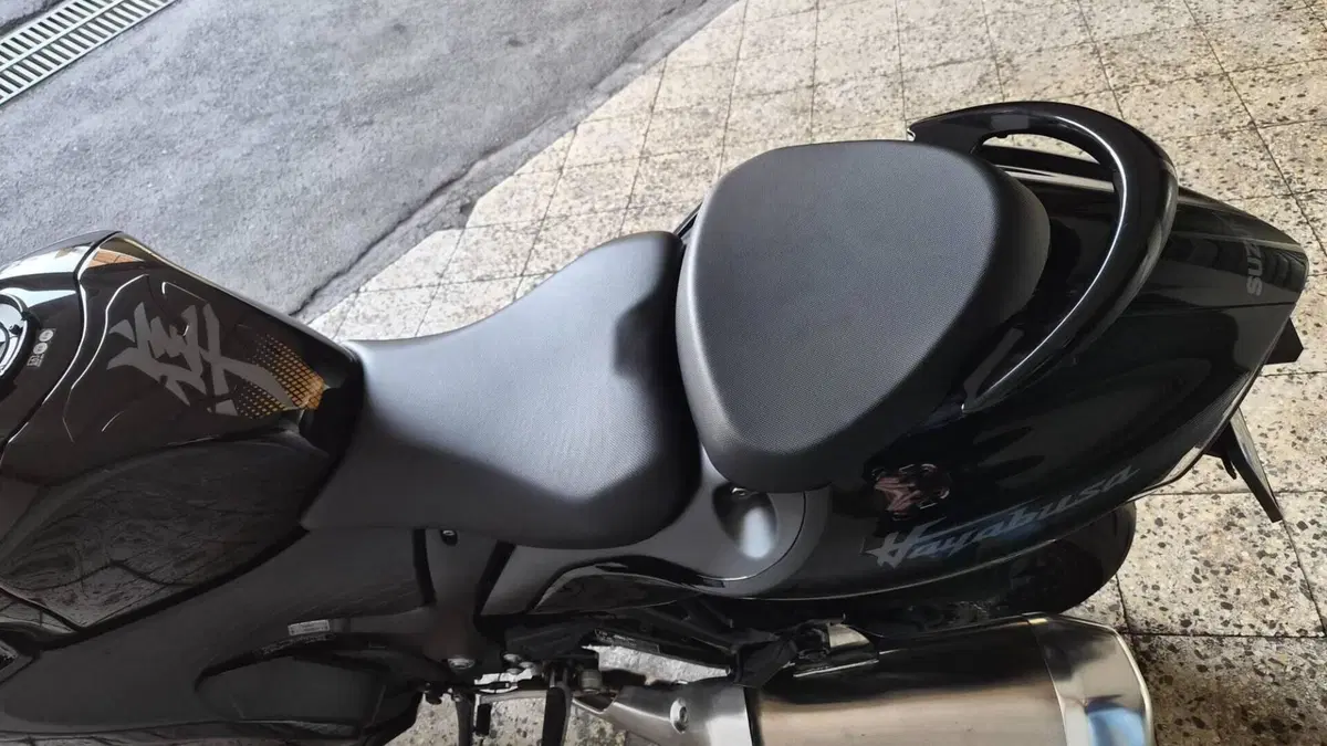 Suzuki GSX 1300 R Hayabusa (2025)  (12)