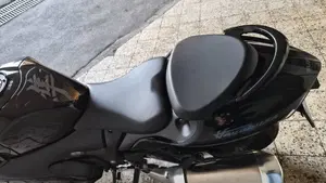 Suzuki GSX 1300 R Hayabusa (2025)  (12)