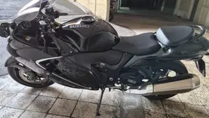 Suzuki GSX 1300 R Hayabusa (2025)  (13)