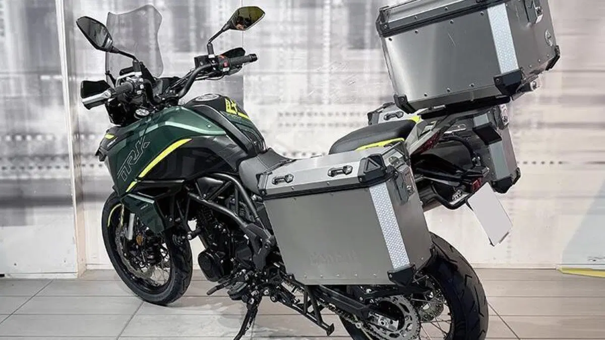 Benelli TRK 702 (2023 - 25)  (2)