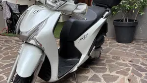 Honda SH 150i ABS (2013 - 16)  (7)