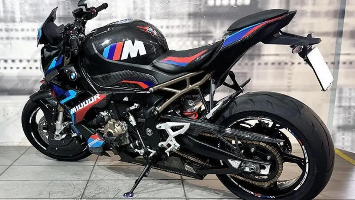 Bmw S 1000 R (2021 - 24)  (2)