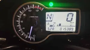 Suzuki GSR 750 Mat Black L.E. (2013 - 14)  (6)