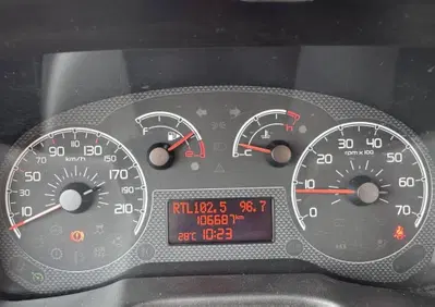 Fiat Qubo 1.3 MJT 75 CV Dynamic (16)