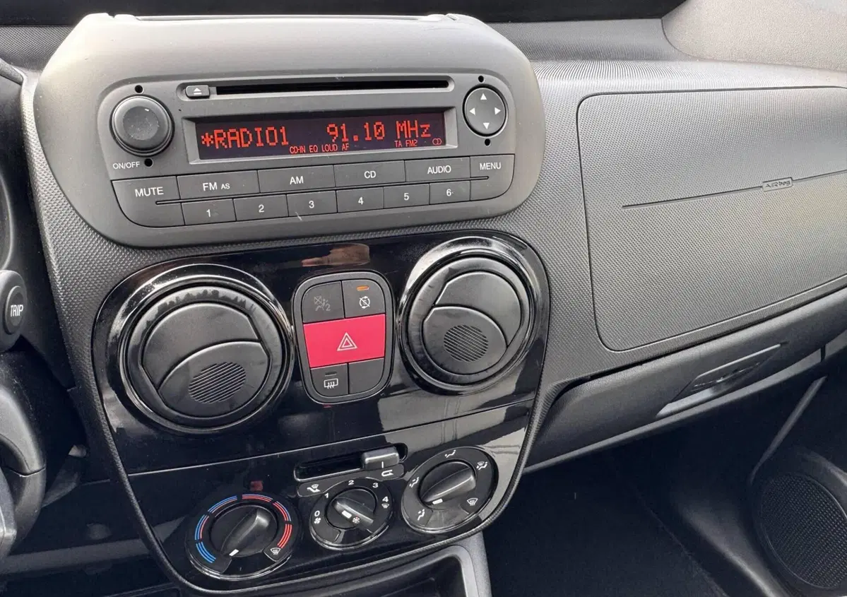 Fiat Qubo 1.3 MJT 75 CV Dynamic (18)
