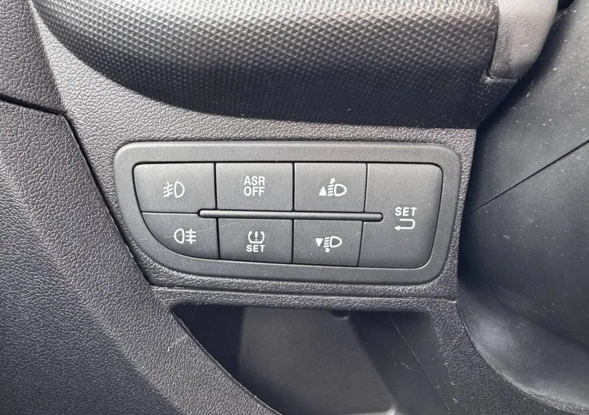 Fiat Qubo 1.3 MJT 75 CV Dynamic (20)