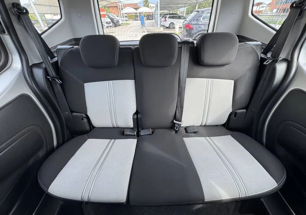 Fiat Qubo 1.3 MJT 75 CV Dynamic (13)