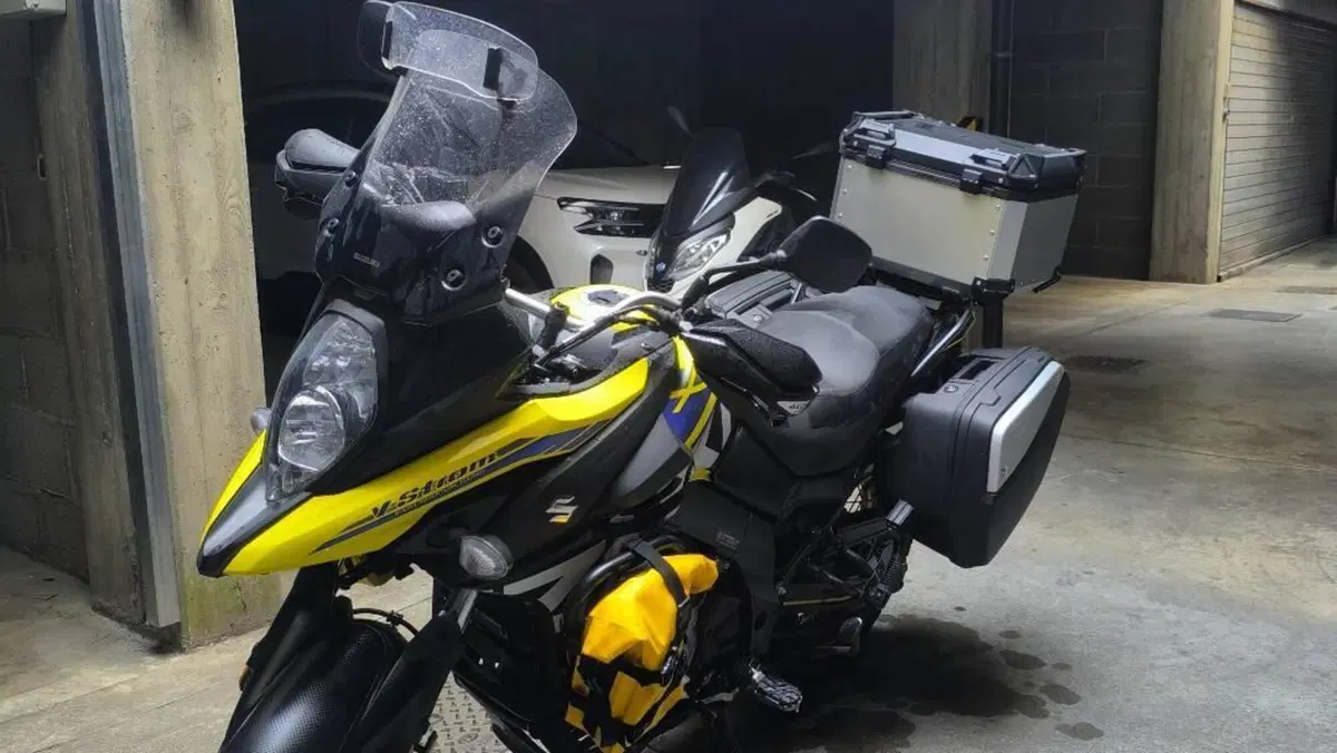 Suzuki V-Strom 650XT Explorer (2022 - 25)  (2)
