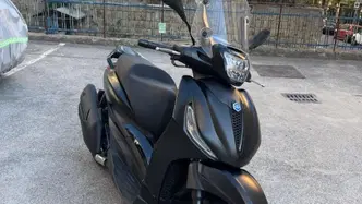 Piaggio Beverly 400 ABS-ASR (2021 - 24) usata