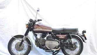 Moto Guzzi Nuovo Falcone epoca