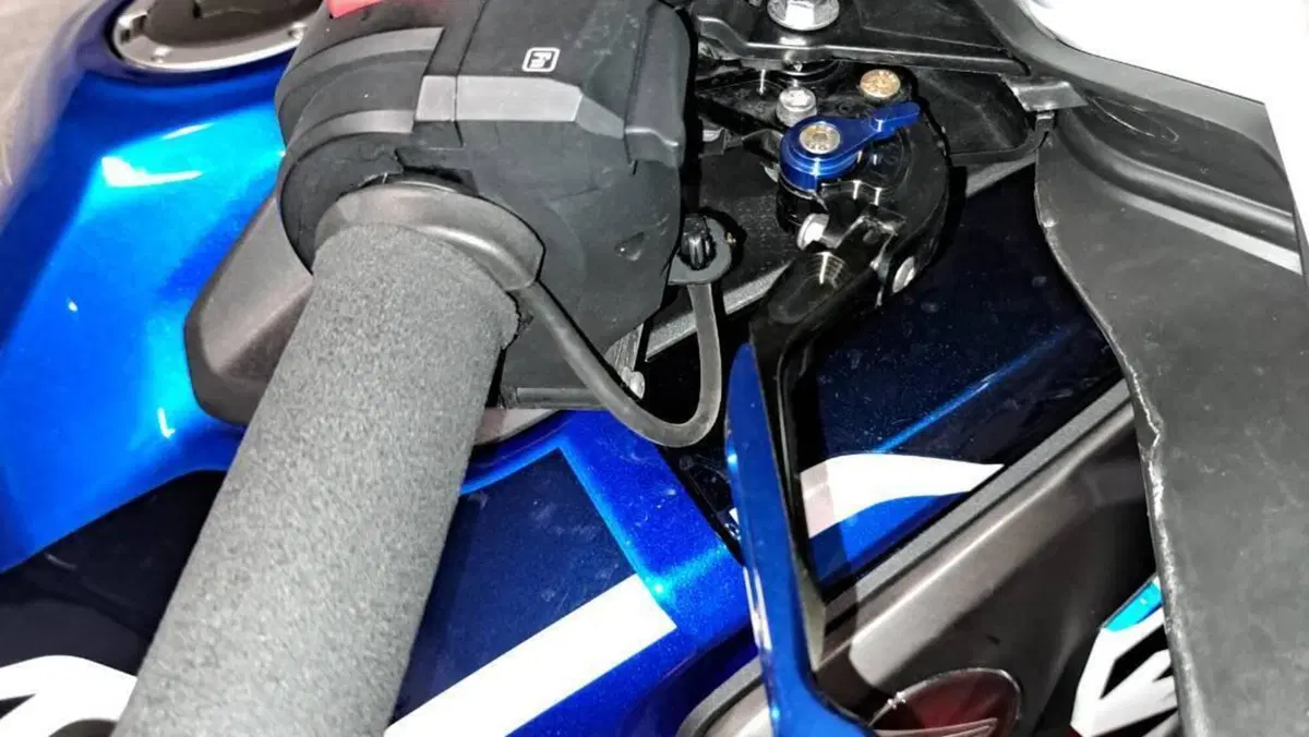 Honda Africa Twin CRF 1100L Adventure Sports (2022 - 23)  (9)