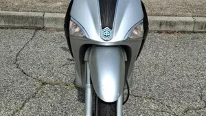 Piaggio Liberty 125 4T (2003 - 13)  (7)