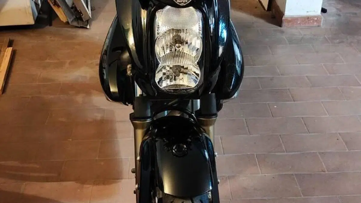 Kawasaki ER-6N (2005 - 08)  (12)