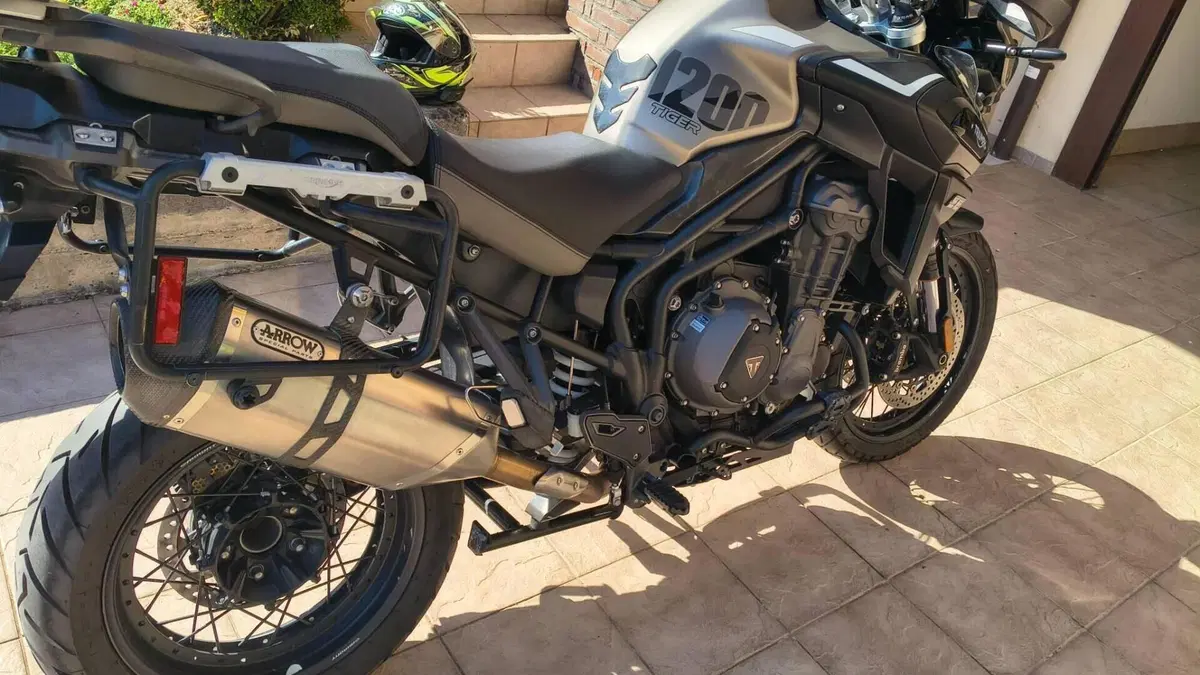 Triumph Tiger 1200 Desert Edition (2020)  (7)