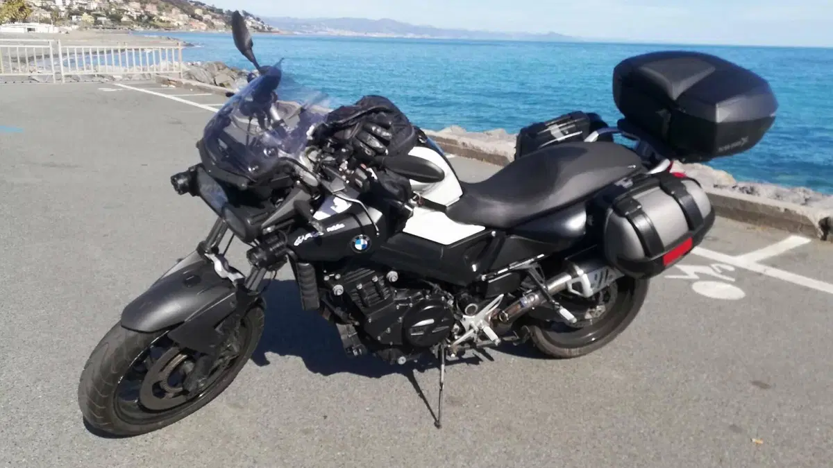 Bmw F 800 R (2009 - 11)  (2)