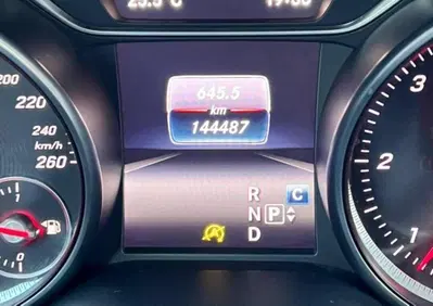 Mercedes-Benz GLA SUV 200 d Automatic Executive (5)