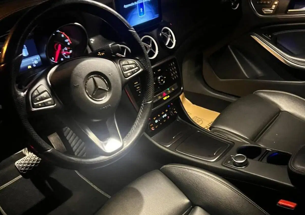 Mercedes-Benz GLA SUV 200 d Automatic Executive (8)