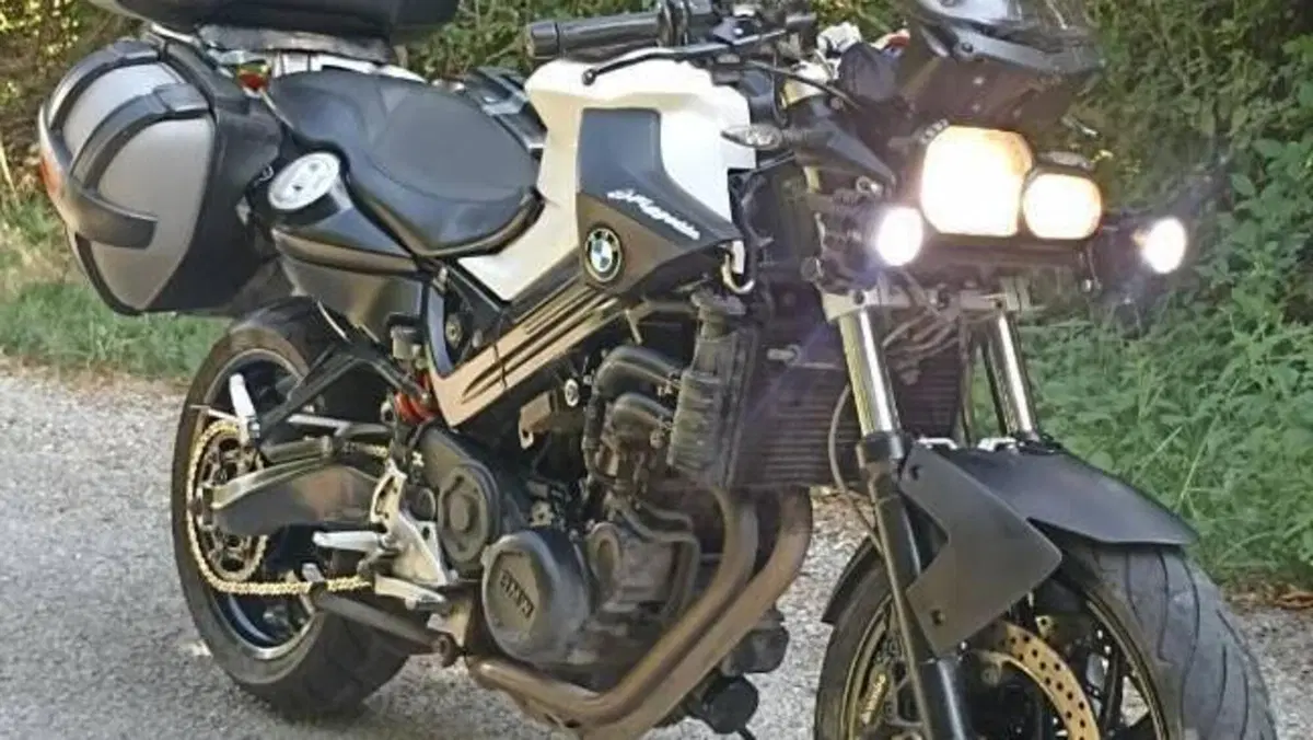 Bmw F 800 R (2009 - 11)  (4)