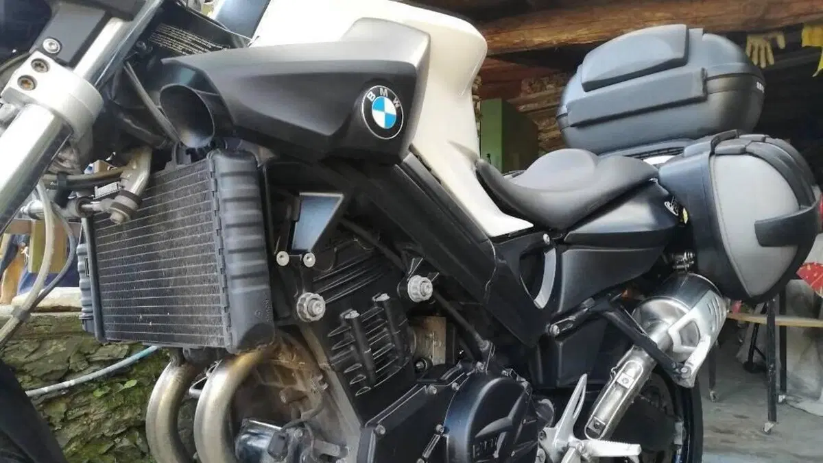 Bmw F 800 R (2009 - 11)  (5)