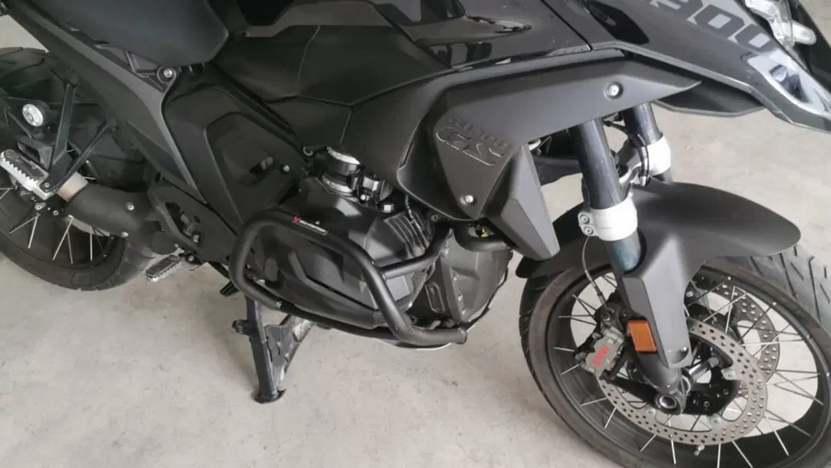 Bmw R 1300 GS (2023 - 26)  (2)