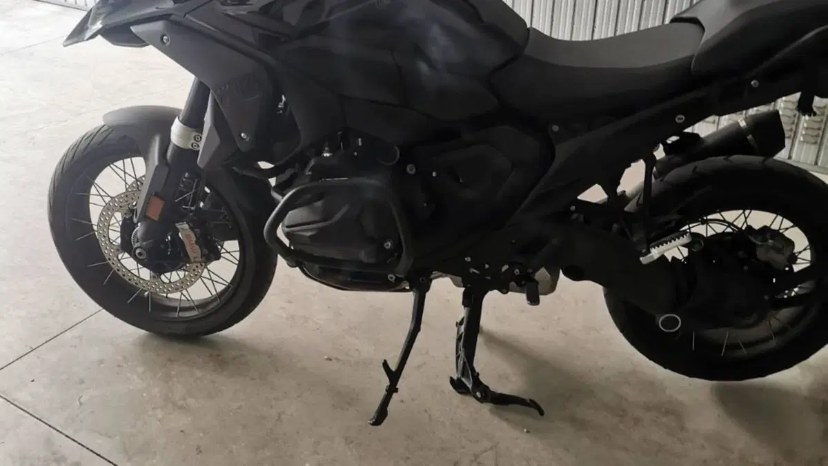 Bmw R 1300 GS (2023 - 26)  (5)