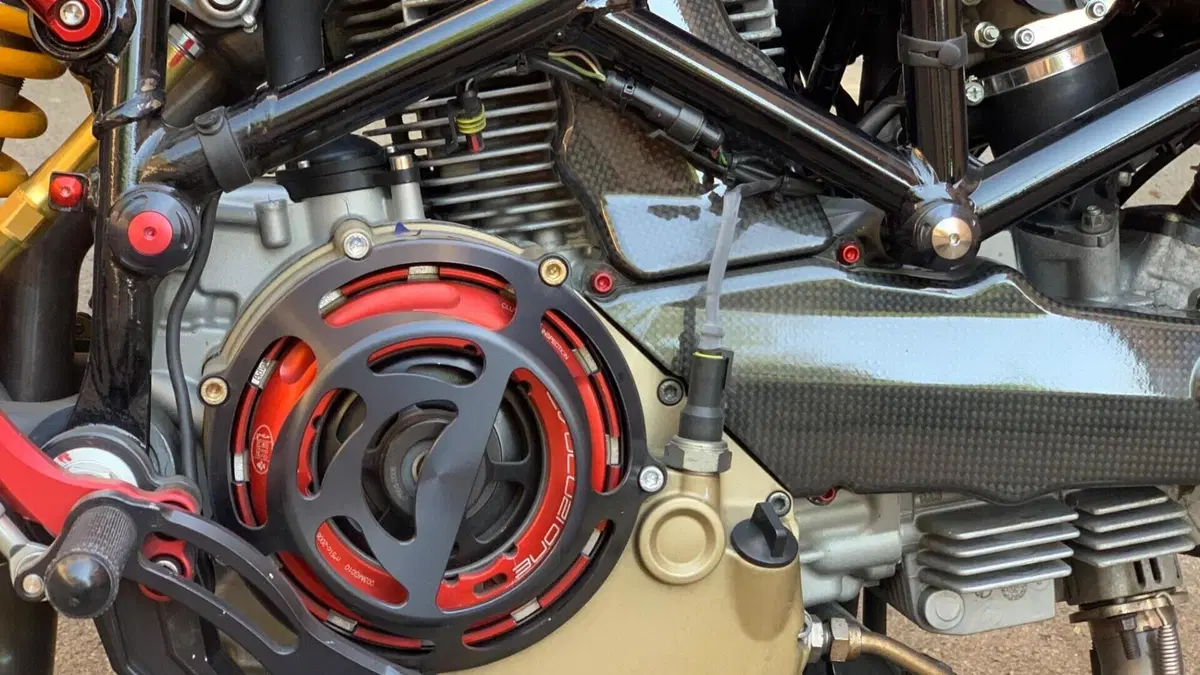 Ducati Hypermotard 1100 S (2007 - 09)  (7)