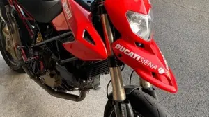 Ducati Hypermotard 1100 S (2007 - 09)  (10)
