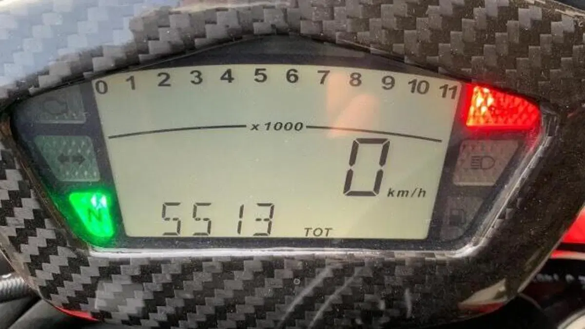 Ducati Hypermotard 1100 S (2007 - 09)  (11)