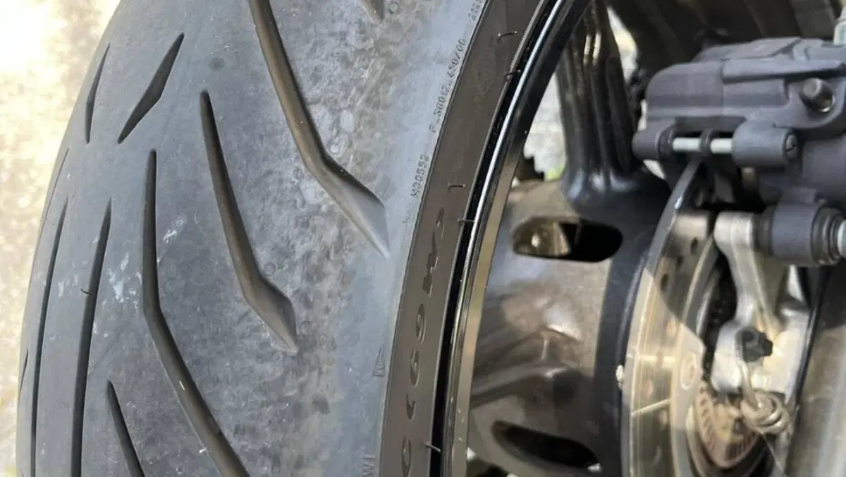 Suzuki SV650 (2021 - 24)  (11)