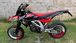 Aprilia SXV 550 (2007 - 14) 