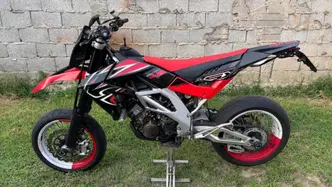 Aprilia SXV 550 (2007 - 14) usata
