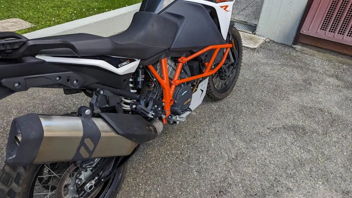KTM 1090 Adventure R (2017 - 19)  (4)