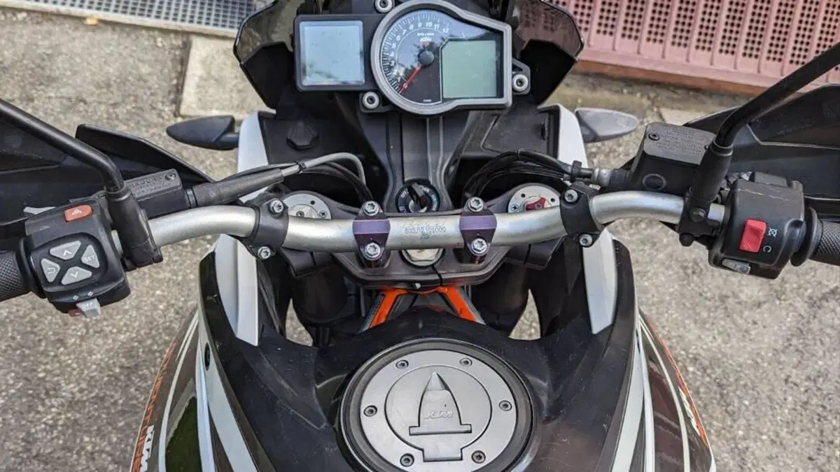 KTM 1090 Adventure R (2017 - 19)  (6)