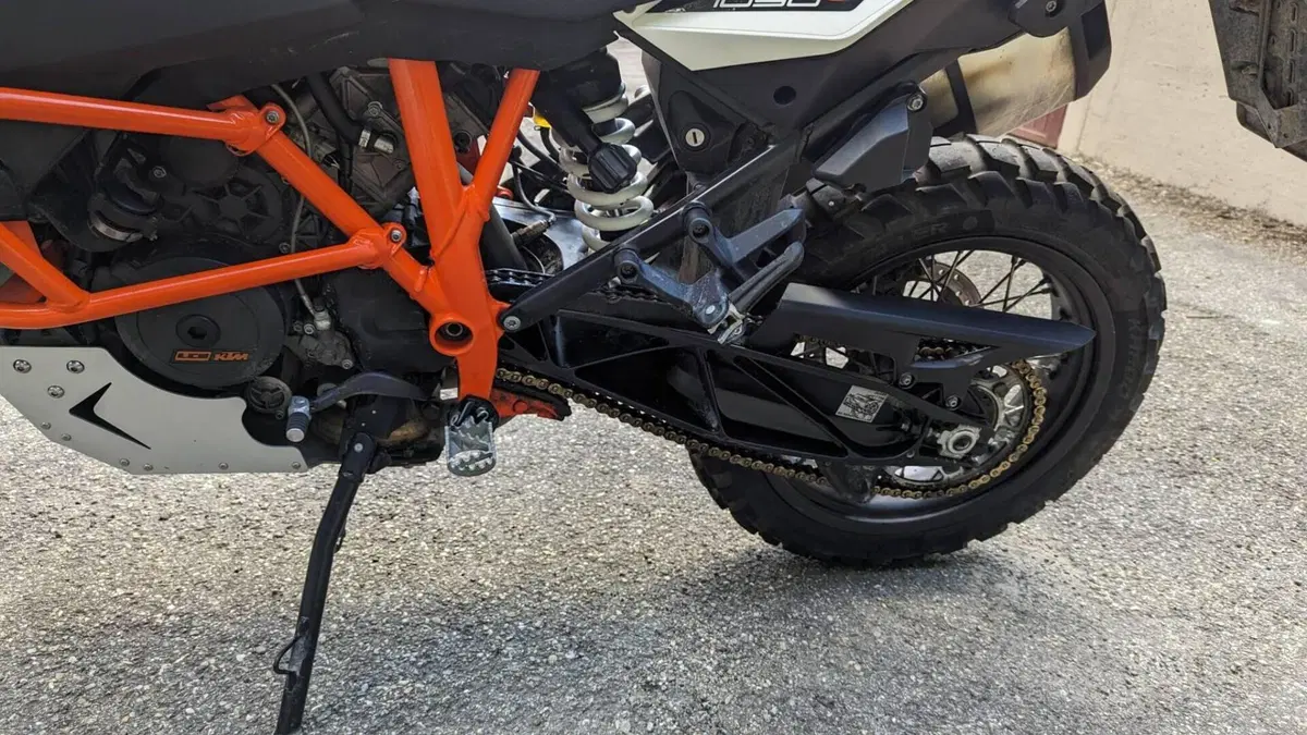 KTM 1090 Adventure R (2017 - 19)  (9)