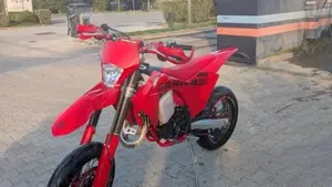 GASGAS EC 125 (2025) 