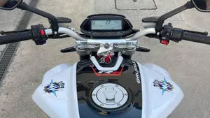 MV Agusta Brutale 800 RR (2017 - 20)  (5)