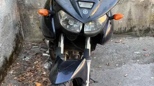 Yamaha TDM 900 (2002 - 14)  (2)