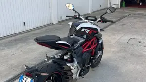 MV Agusta Brutale 800 RR (2017 - 20)  (10)