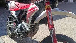 Fantic Motor XMF 125 Motard Competition 4T (2023 - 24)  (5)