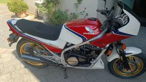 Honda   (3)