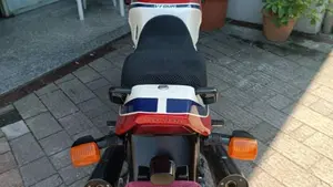 Honda   (8)