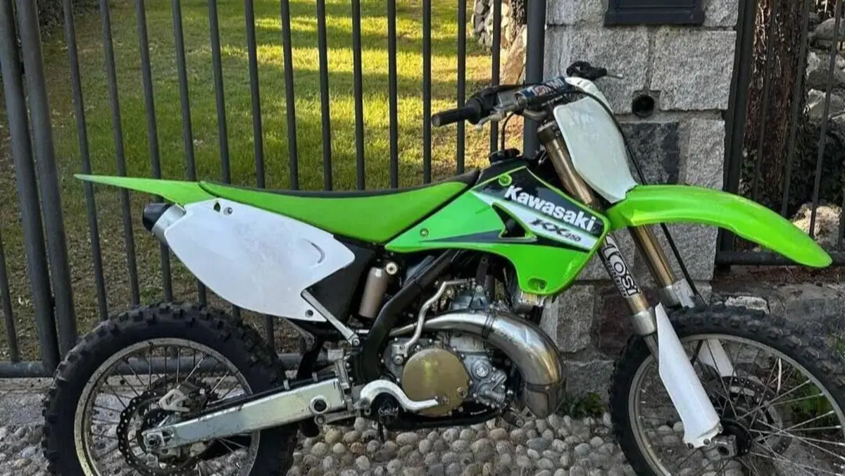 Kawasaki KX250 (2007)  (5)